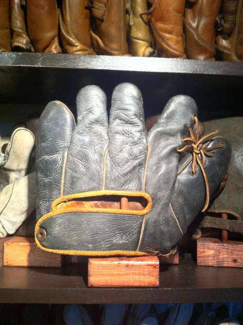 George A. Reach Professional Model US Back