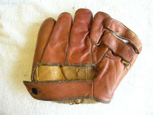 Bob Klinger Globe 55 Back
