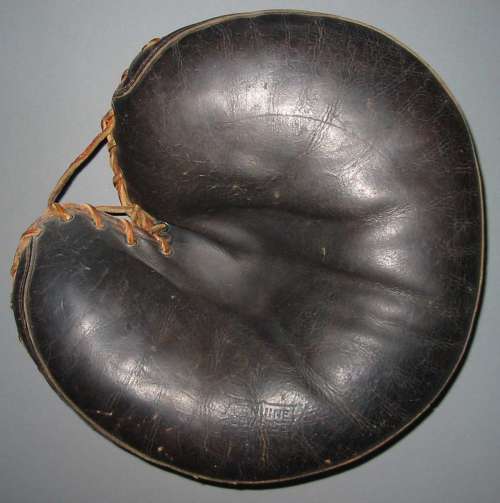 Goldsmith Catchers Mitt Front