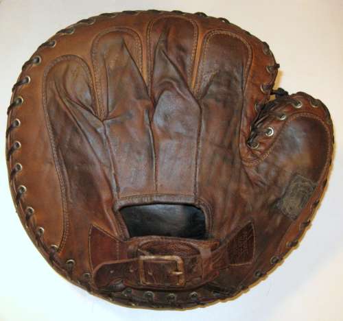 Goldsmith 95 Catchers Mitt Back