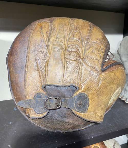 P. Goldsmith and Sons Catchers Mitt Back