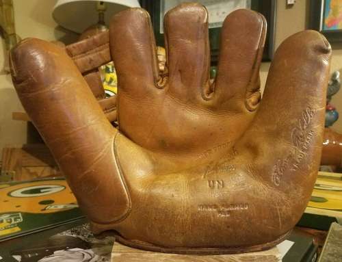 Elmer Riddle Goldsmith UN Blem. Front