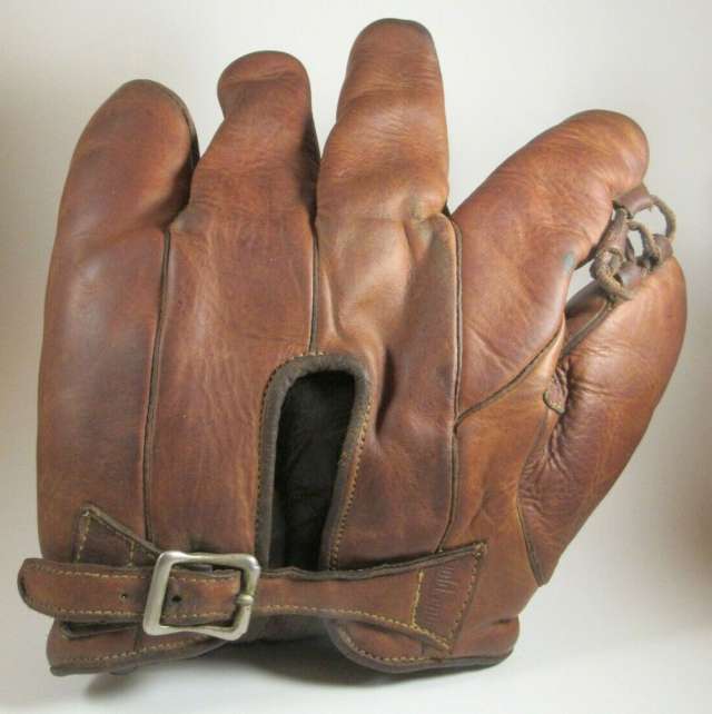 George Burns Goldsmith 73 Back