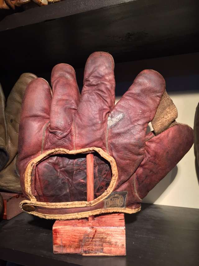 Goldsmith 27 1 Inch Web Back