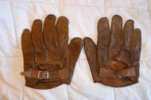 Goldsmith Handball Gloves Back