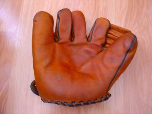 Harry Craft Goldsmith HC Lefty Front