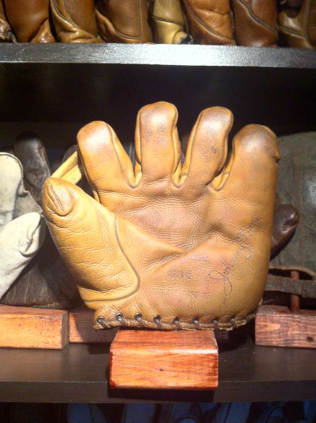 Johnny Moore Goldsmith G34 Front