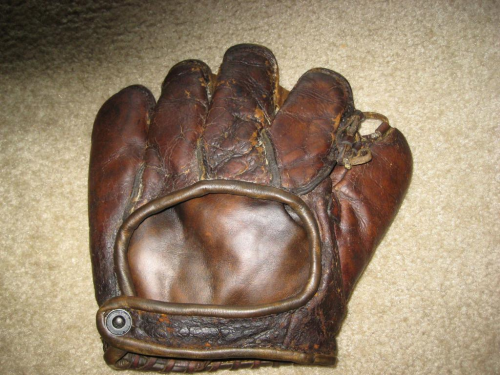 Stanley Coveleski Goldsmith Back