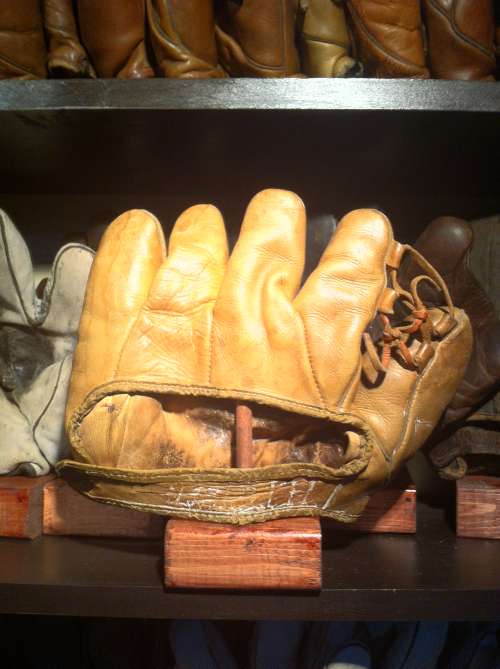 Tommy Holley Goldsmith Wichita G6 Back