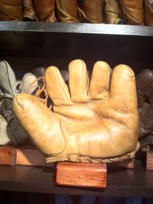 Tommy Holley Goldsmith Wichita G6 Front