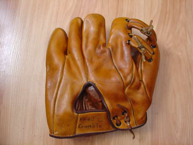 Vince DiMaggio Goldsmith G34 Back