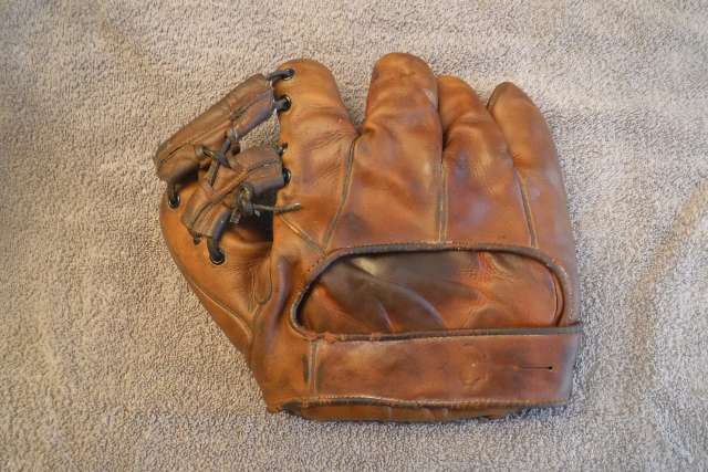 Whitey Whitehead Goldsmith BR Back