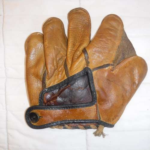 Great Western 568 Knot Hole Gang Back