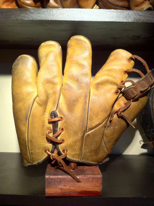 Wally Moses Great Western 510 Back