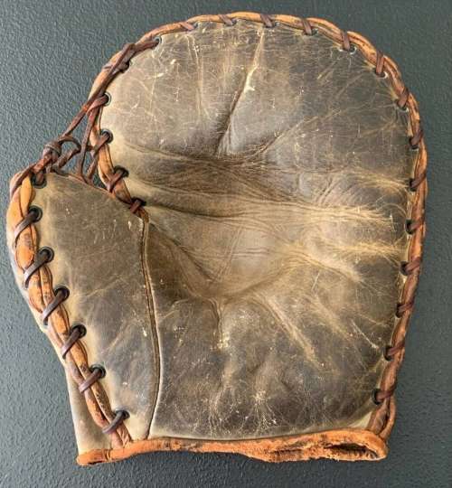 Horace Partridge Basemitt Front