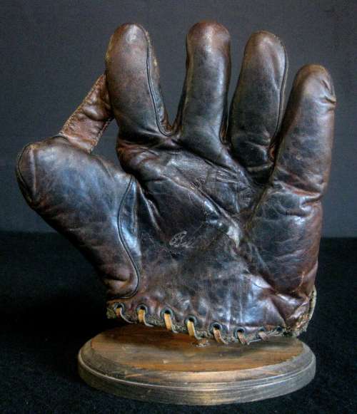 Bill Hallahan Hutch Front