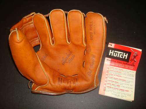 Bobby Avilla Hutch 100 Front