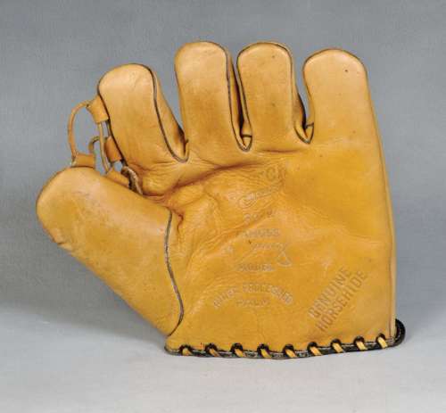 Cy Young Hutch 36W Front