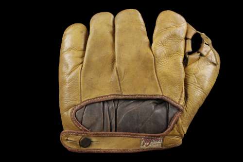 Cy Young TruSport SG-21 Back