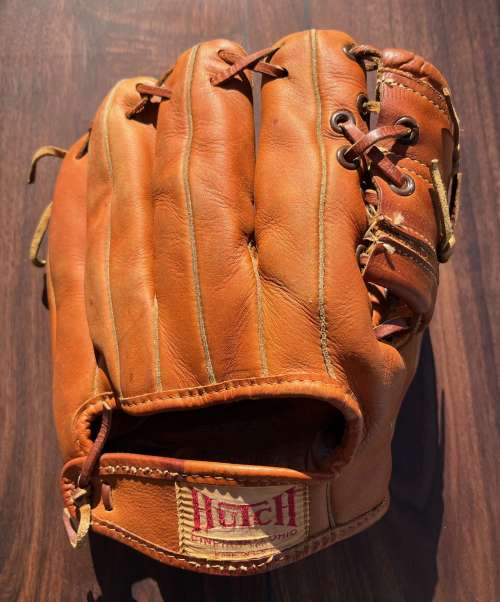 DiMaggio Hutch 53 Back