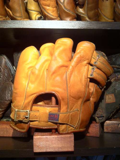 Harry Craft Hutch 38 Back