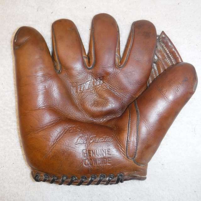 Harry Craft Hutch F44ER Front