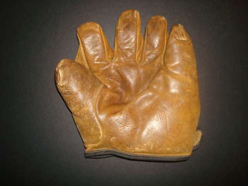 Hutch 26 1 Inch Web Front