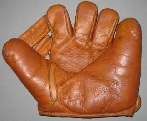 Ival Goodman Hutch Front