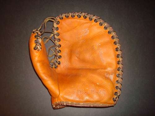 Johnny Mize Hutch 145L Front