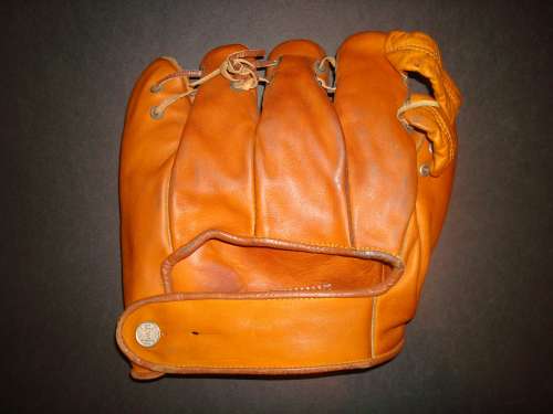 Pep Young Hutch 42 Back