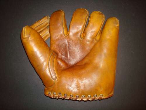 Pep Young Hutch 42 Buckle Back Front