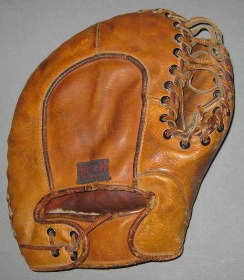 Phil Cavaretta Hutch 190 Back