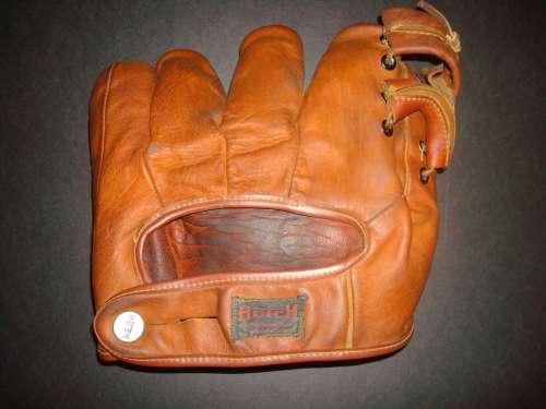 Stan Rojek Hutch 32 Back
