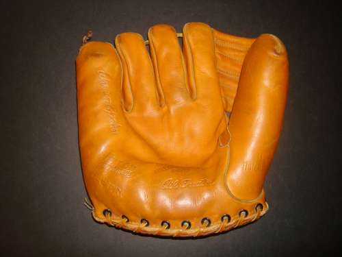 Warren Spahn Hutch 58FR Front