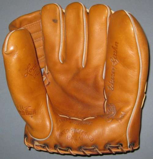 Warren Spahn Hutch 58M Front