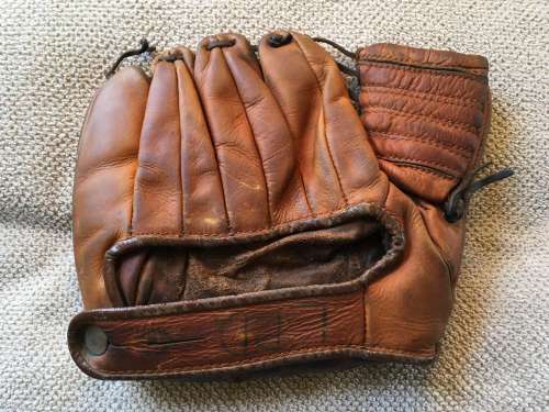 Eddie Stanky JC Higgins 310-1617 Back