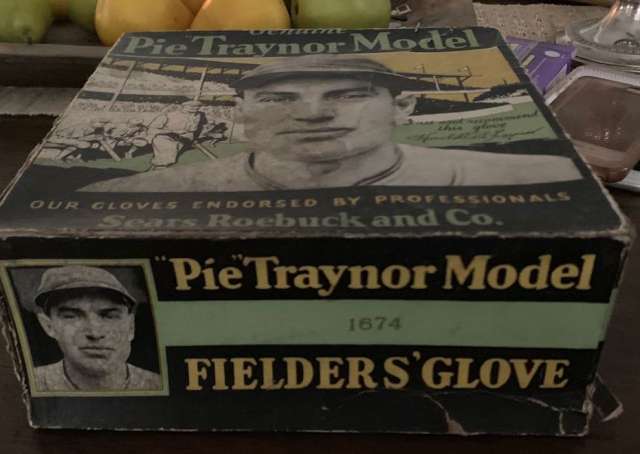 Harold Pie Traynor JC Higgins 1674 Box 2