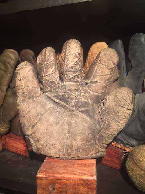 JC Higgins Buckle Back Lefty  Full Web Front