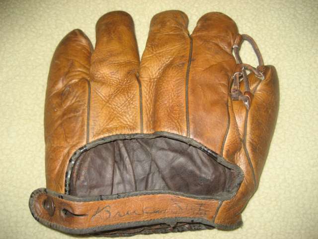 Larry French JC Higgins 1690 Back