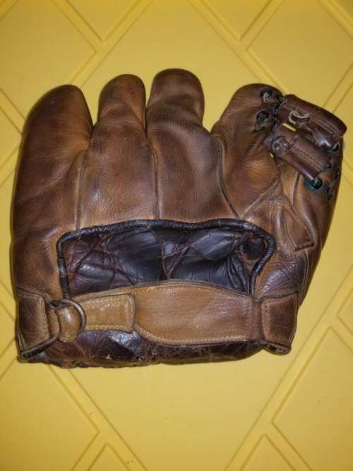 Mel Ott JC Higgins Back