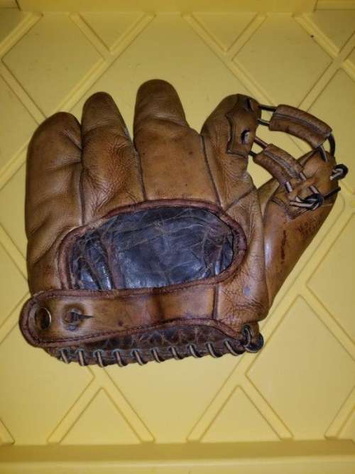 Melvin Ott JC Higgins 1684 Back