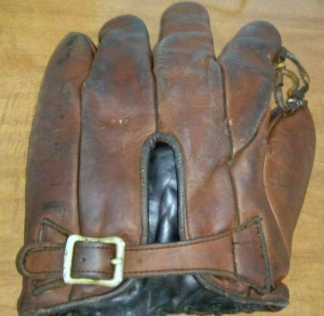 Pie Traynor JC Higgins 1674 Back