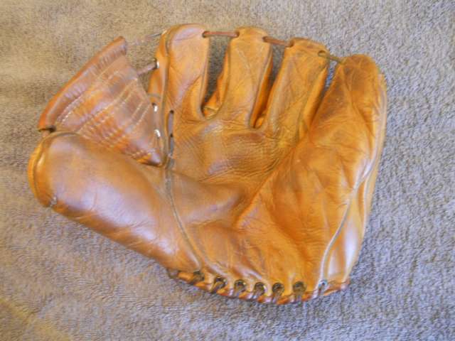 Ray Boone JC Higgins 1653 Front