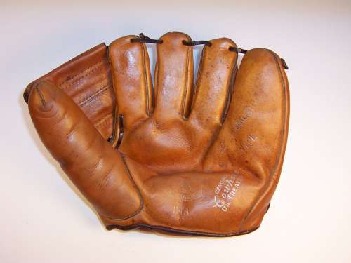 Joe DiMaggio Buffalo Leather Sporting Goods 114S Front