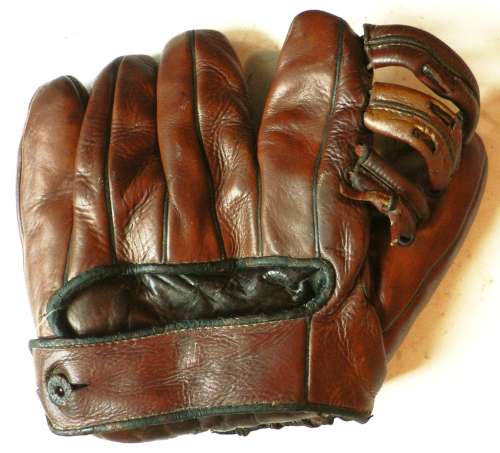 Joe DiMaggio OK Back