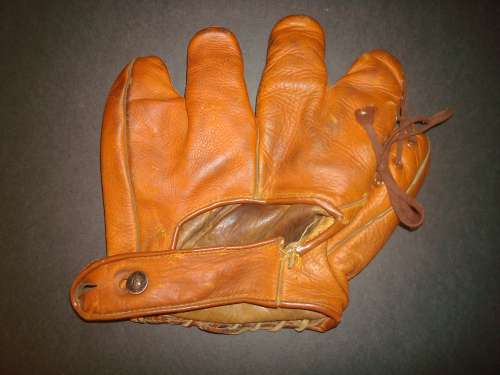 Joe DiMaggio OK DF Back