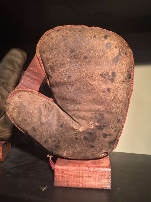 Ken Wel 1 Inch Web Basemitt Front