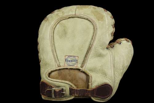 Ken Wel 622 Basemitt Back