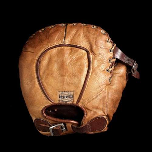 Ken Wel Buckle Back Basemans Mitt Back