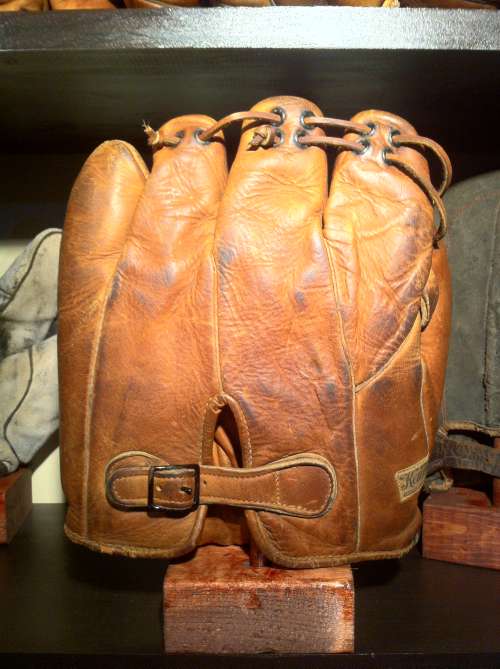 Edd Roush Ken Wel 542S Back